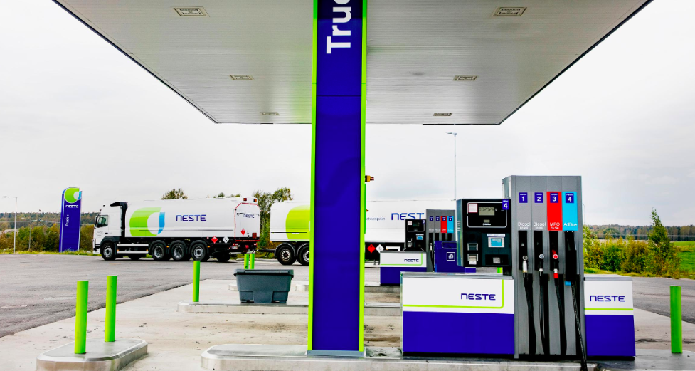 Neste signs deal to supply low-emission renewable diesel across France ...