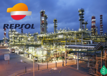 Repsol produces its first batch of aviation biofuels in Tarragona