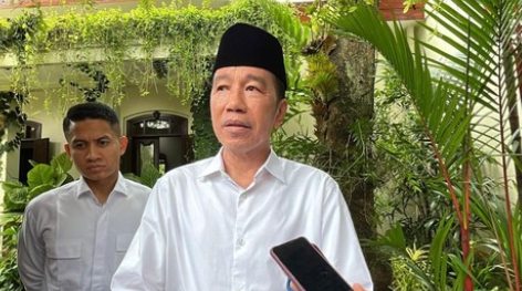 Jokowi Prediksi Revolusi AI Akan Terjadi dalam 15 Tahun